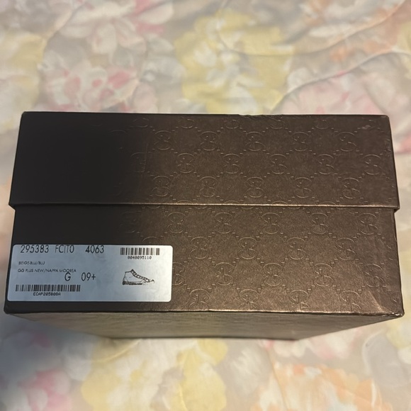 Men’s Gucci GG High Top Sneakers in size 10. Only worn a few times. - Picture 2 of 13